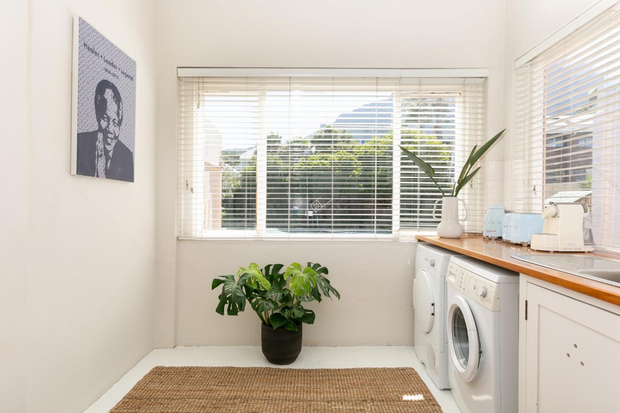 Camps Bay Village - Studios And Apartments Cape Town Phòng bức ảnh