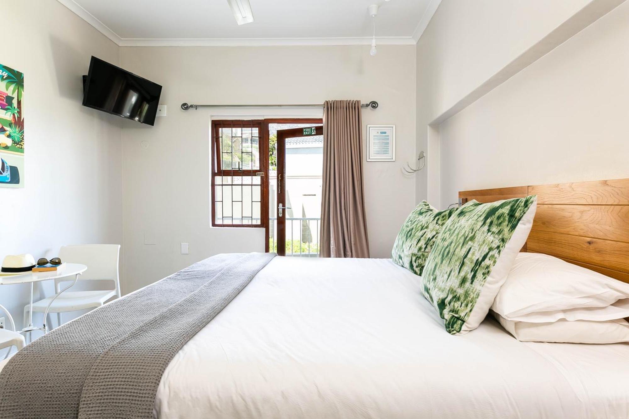 Camps Bay Village - Studios And Apartments Cape Town Ngoại thất bức ảnh