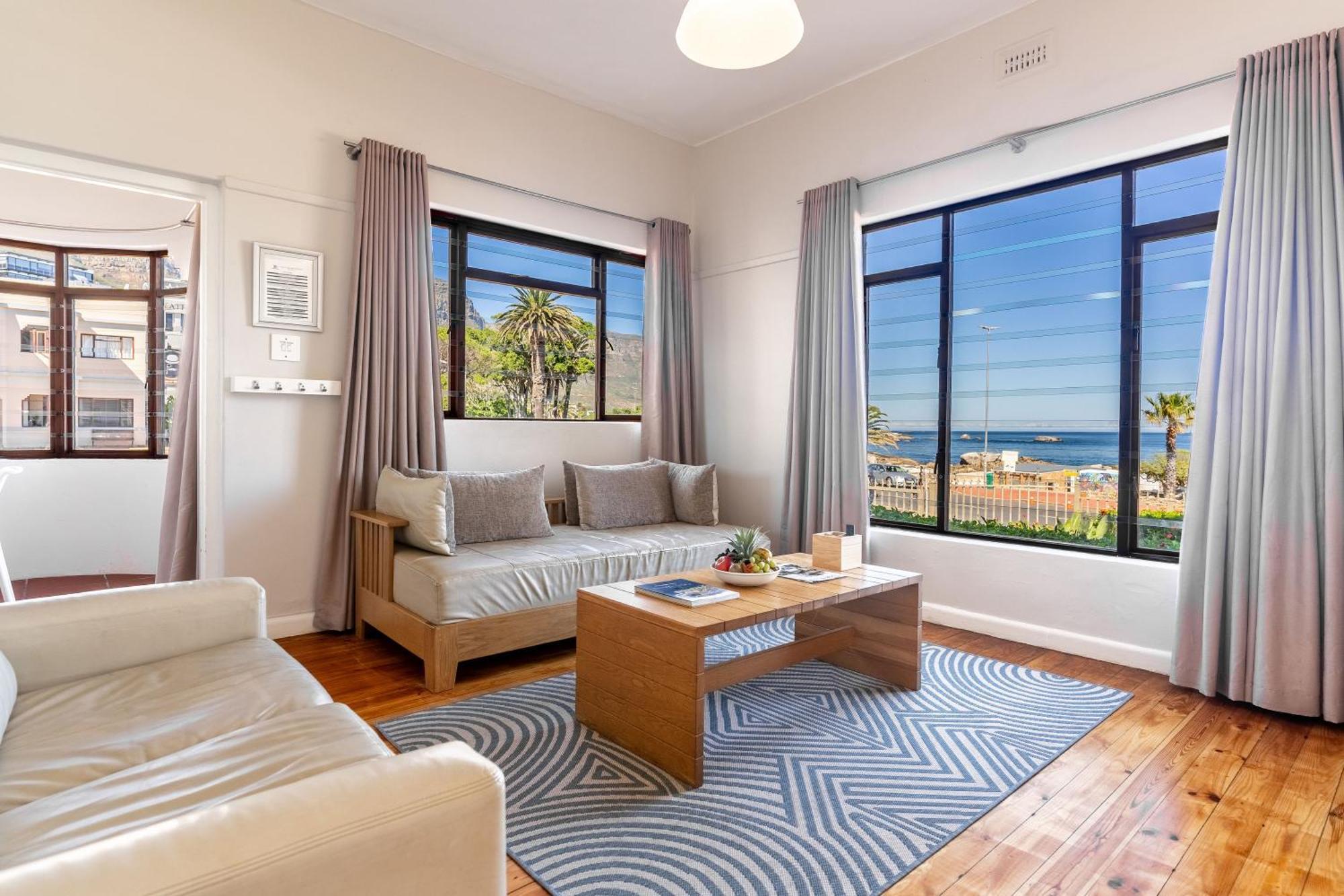 Camps Bay Village - Studios And Apartments Cape Town Ngoại thất bức ảnh