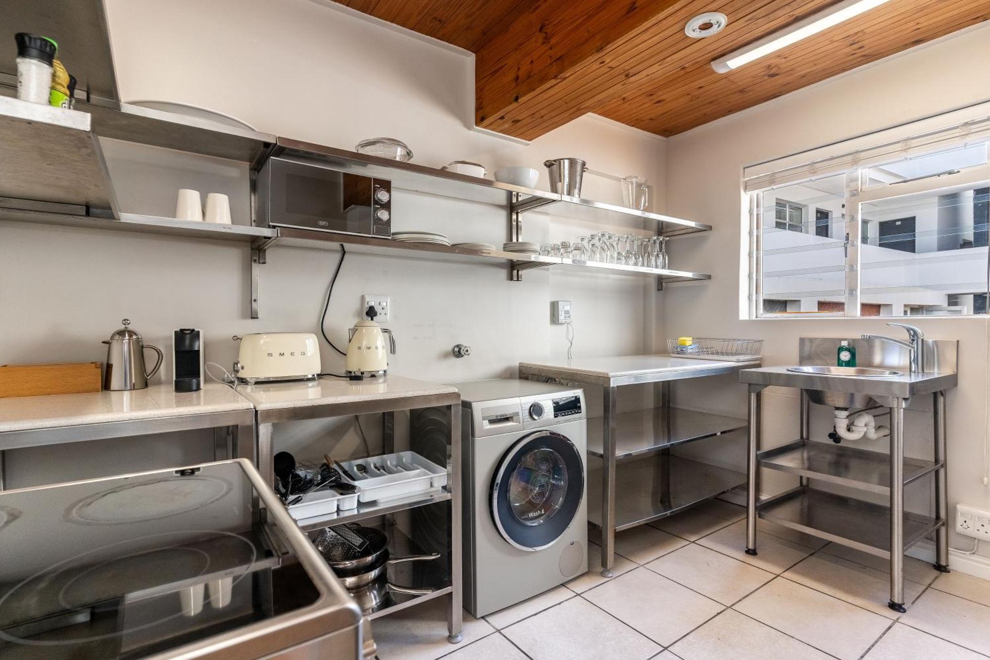 Camps Bay Village - Studios And Apartments Cape Town Ngoại thất bức ảnh